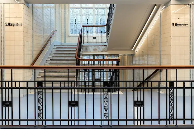 Leistung Treppenhausreinigung für öffentliche und gewerbliche Gebäude